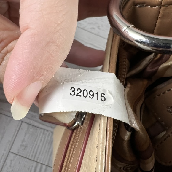 Cream & Brown Tignanello Handbag Crossbody Two Tone Multiple Pocket Classic Chic - Picture 11 of 11